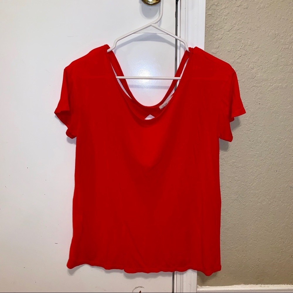 Red Top - Picture 2 of 2